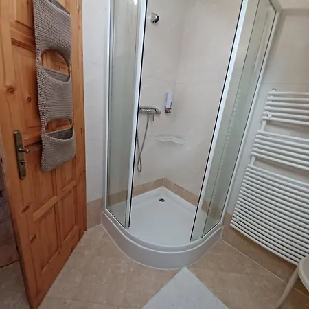 Pelso Apartment Balatonalmadi